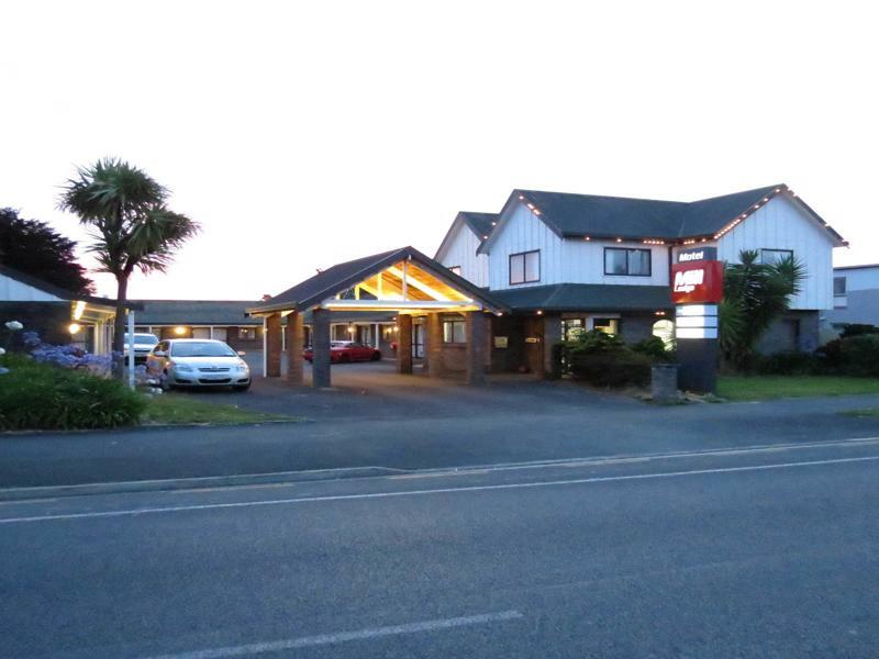 Mill Lodge Hamilton Exterior photo